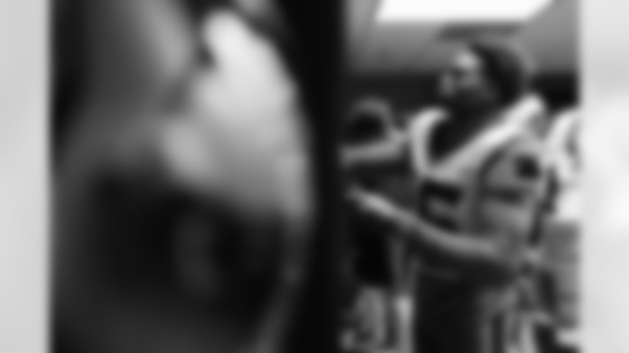 110225_CARatGB_AH304334