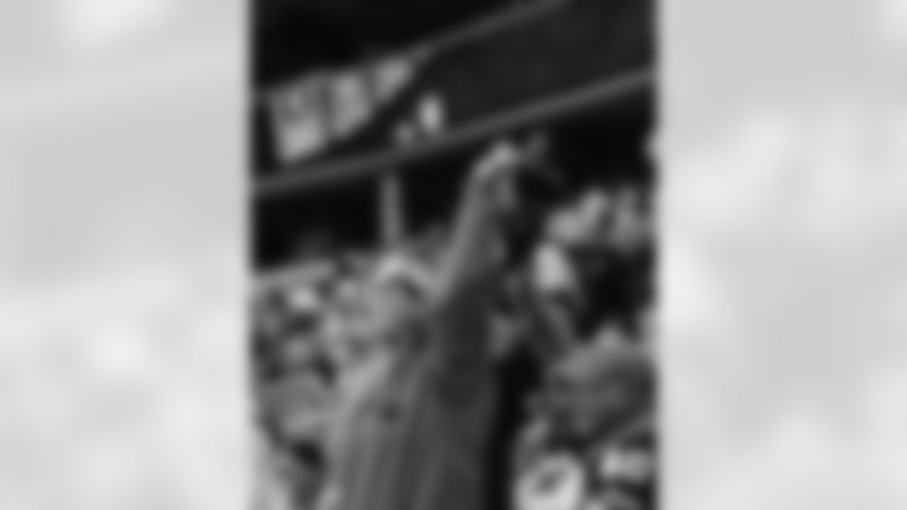 122125_CARvsTB_KJ2_4887