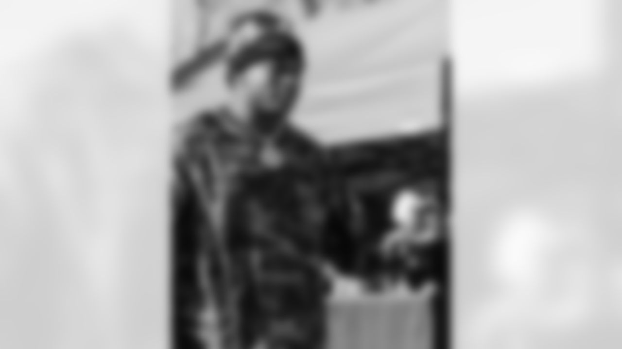 110925_CARvsNO_CB205363-2