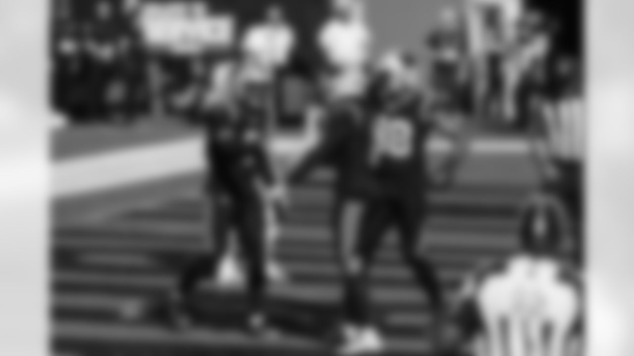 110925_CARvsNO_AH107251