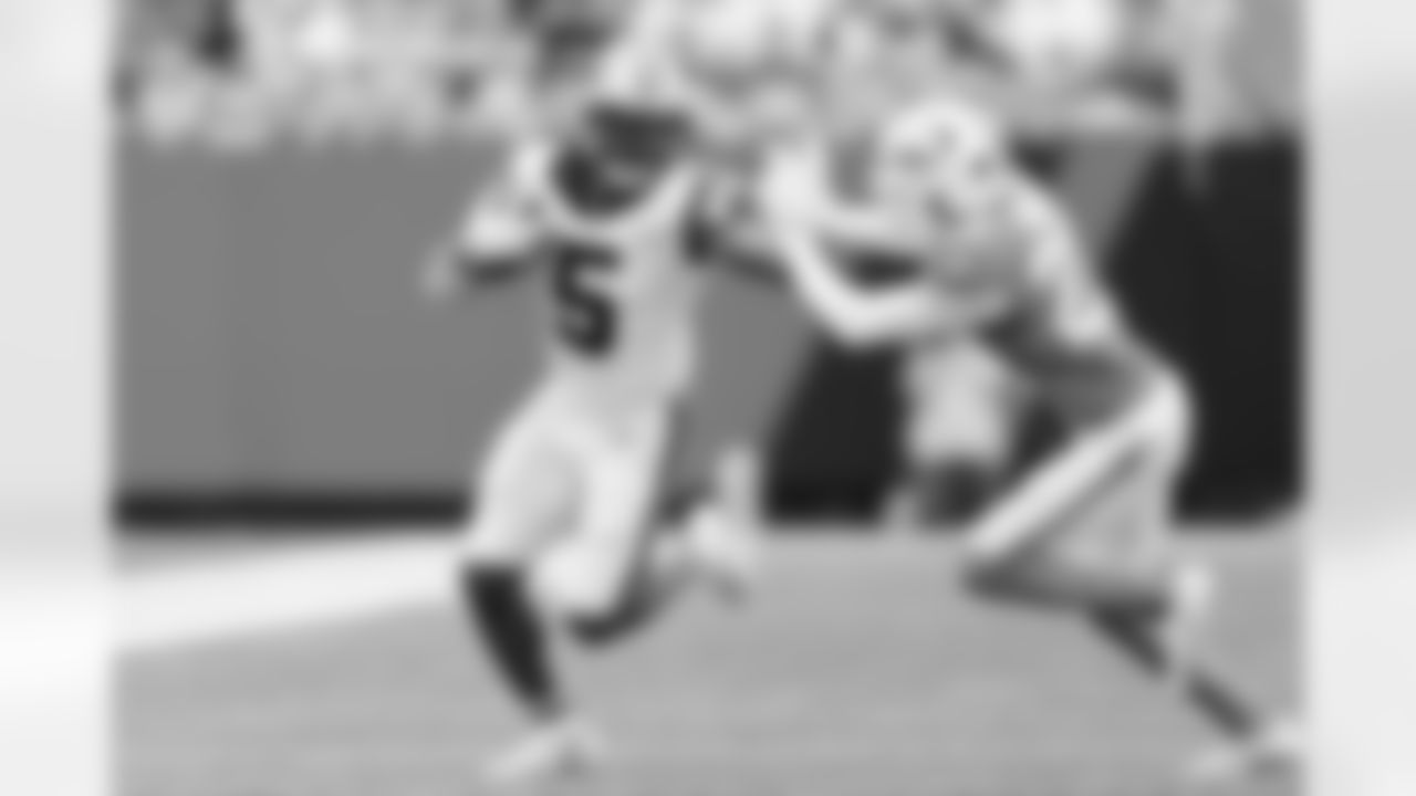 100525_CARvsMIA_AS305910