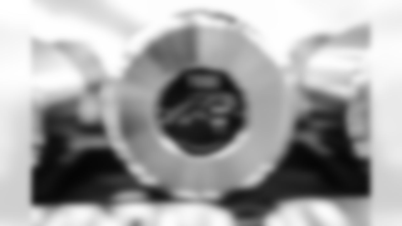 122225_WeightRoom_AH_Originals-205267