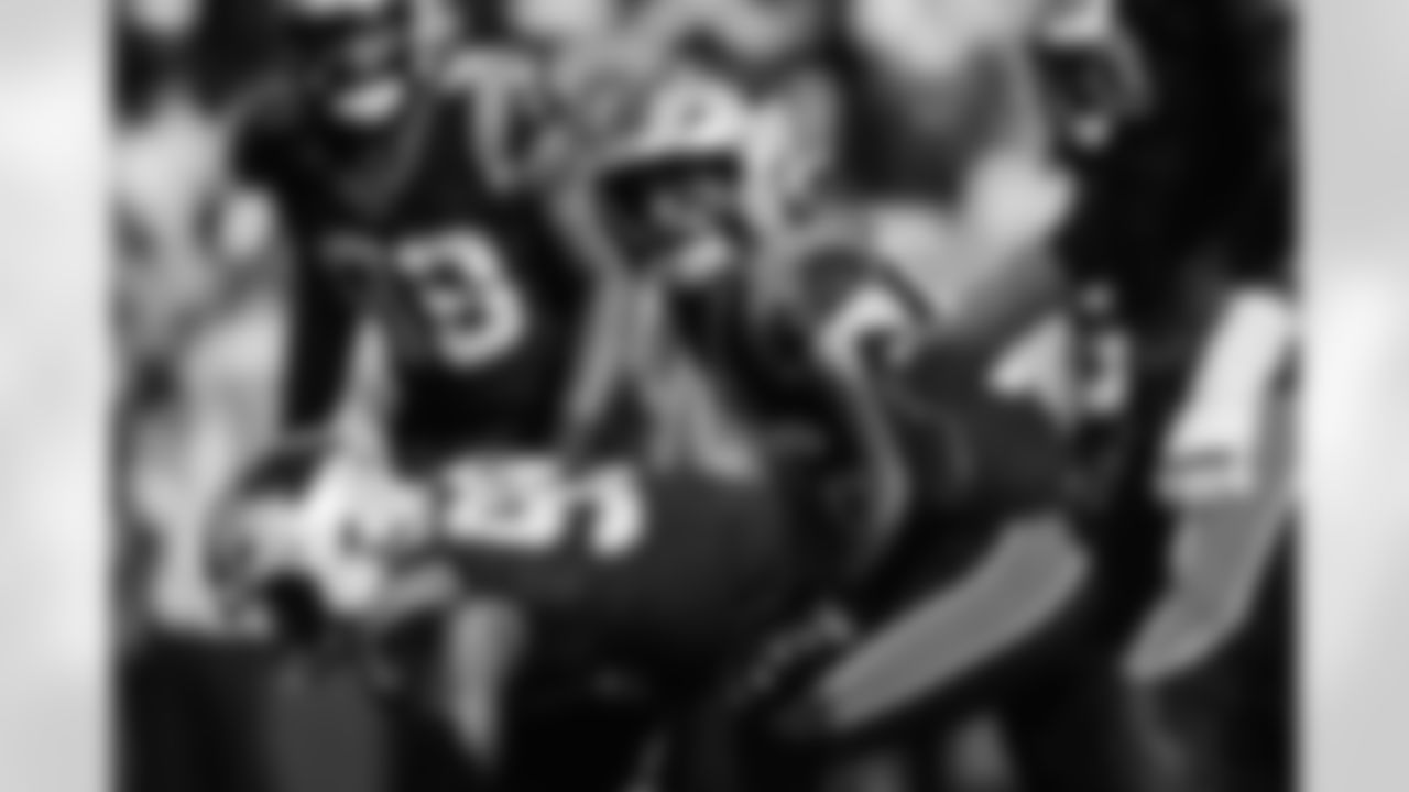 110925_CARvsNO_LW1_2101