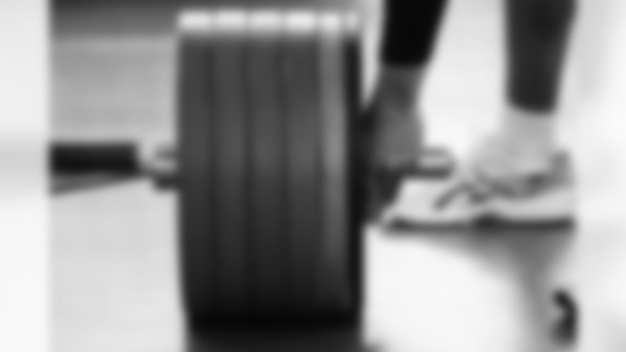 122225_WeightRoom_AH_Originals-303014