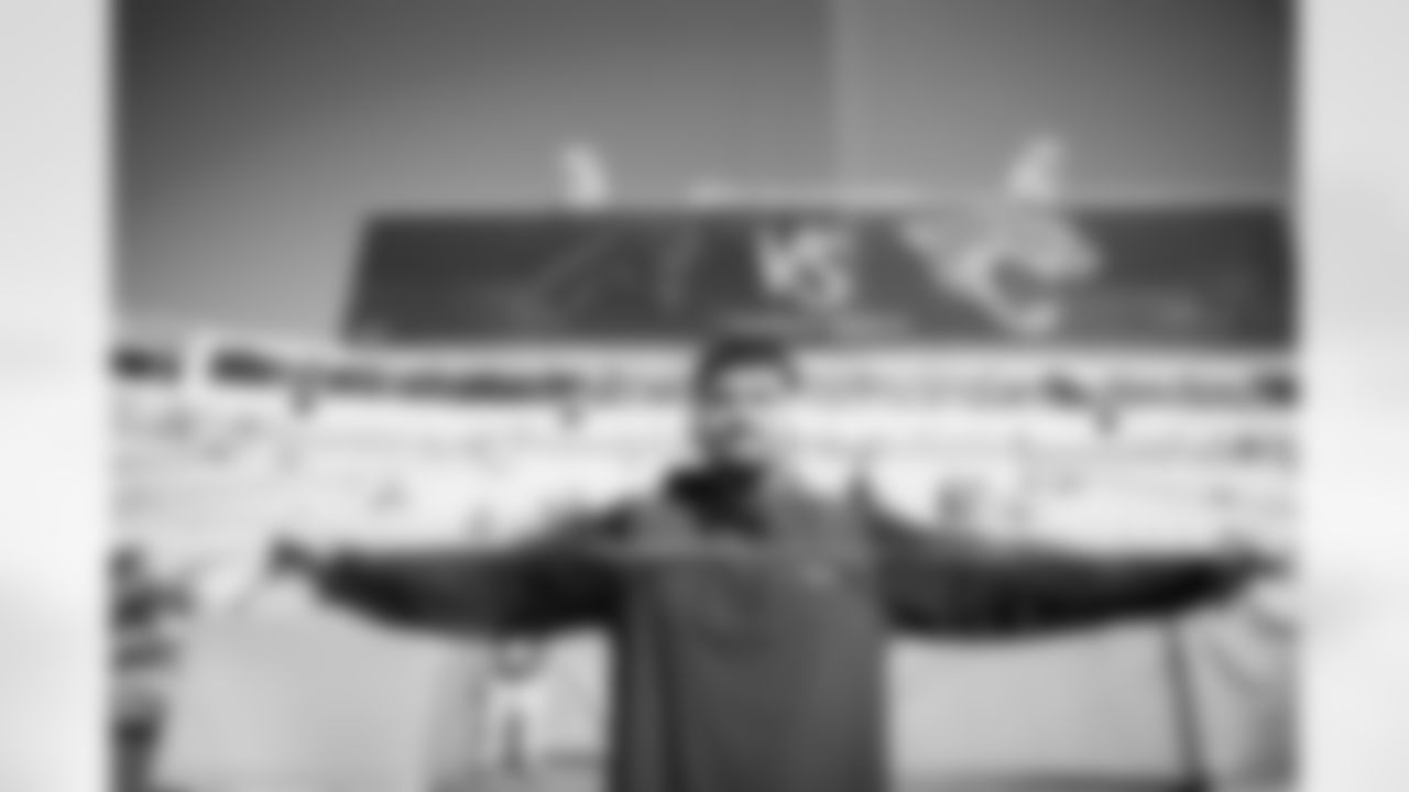 231231 WK 17 @ Jaguars In-Game Edits-43