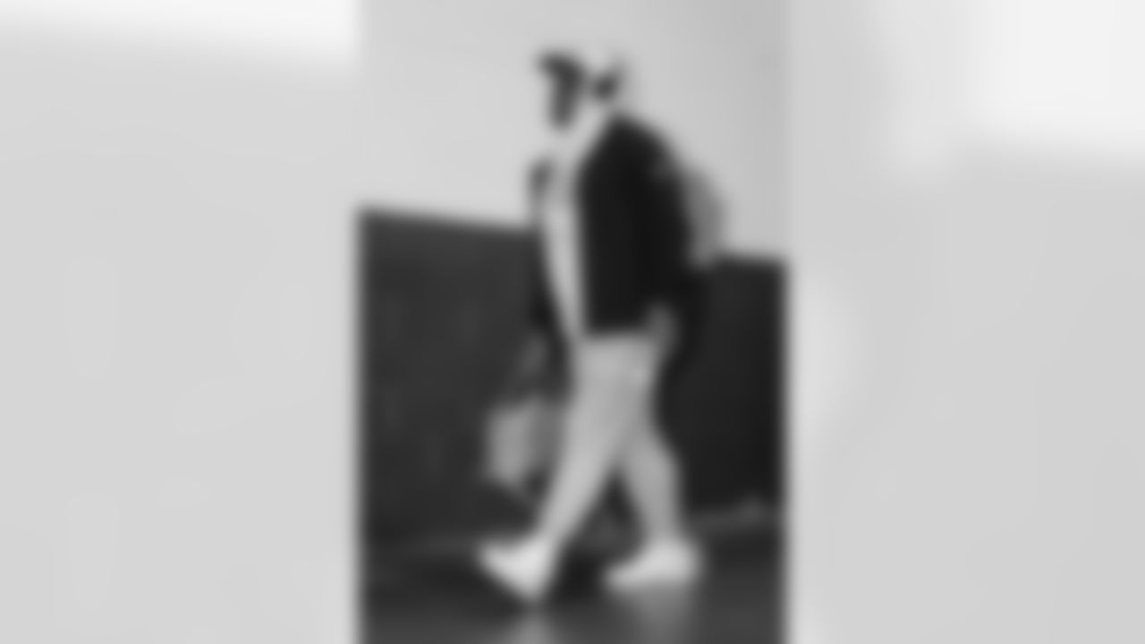 121425_CARatNO_AS301683