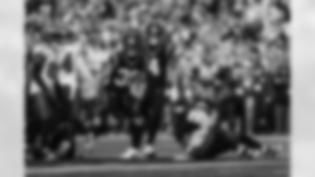 122125_CARvsTB_AS306836