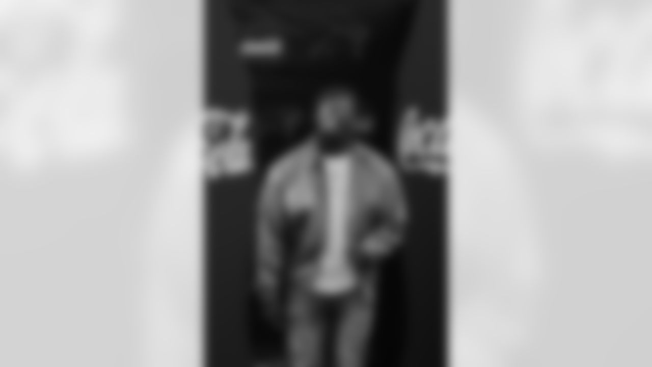 110925_CARvsNO_CB204362