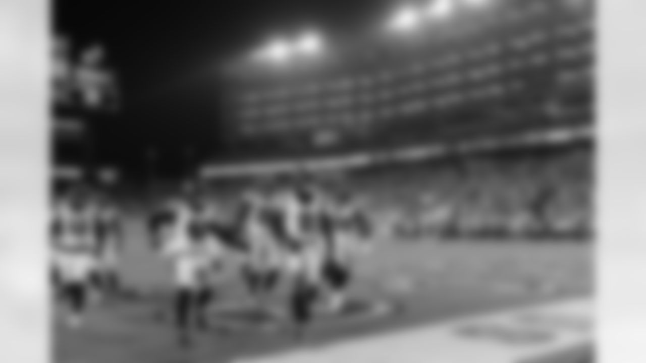 112425_CARatSF_AH309749