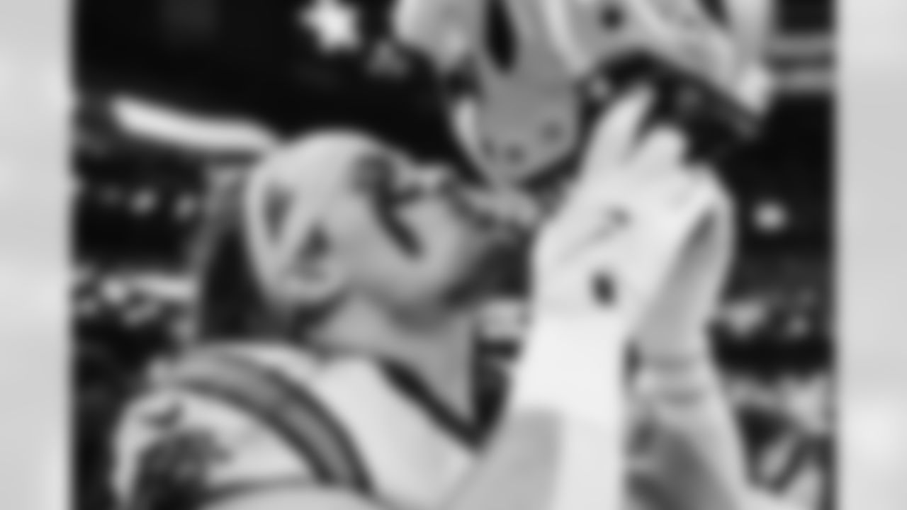 121425_CARatNO_AS303031