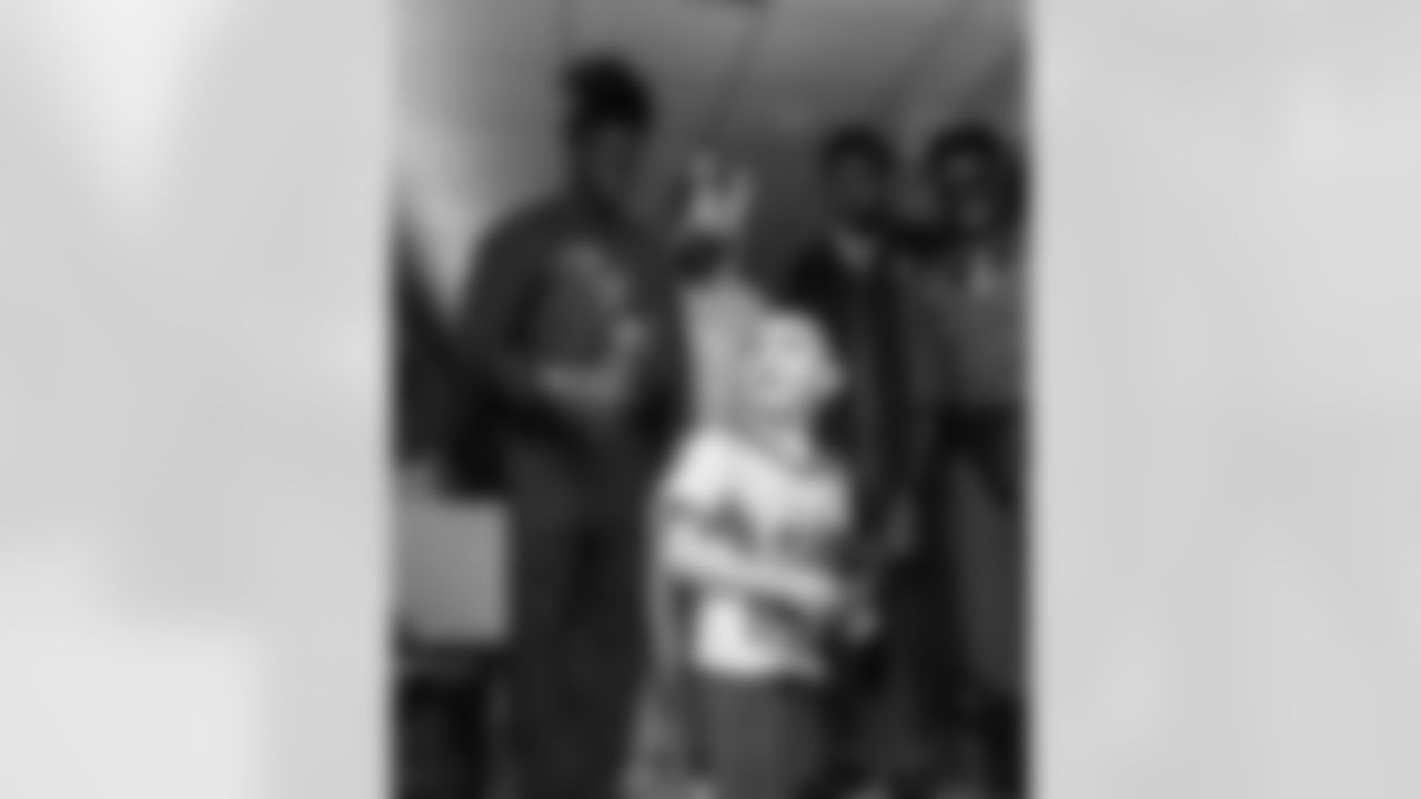 The Carolina Panthers visit Levine Children's Hospital on Tuesday, Oct. 28, 2025 in Charlotte, NC. (Photo by Cassie Baker//Carolina Panthers)