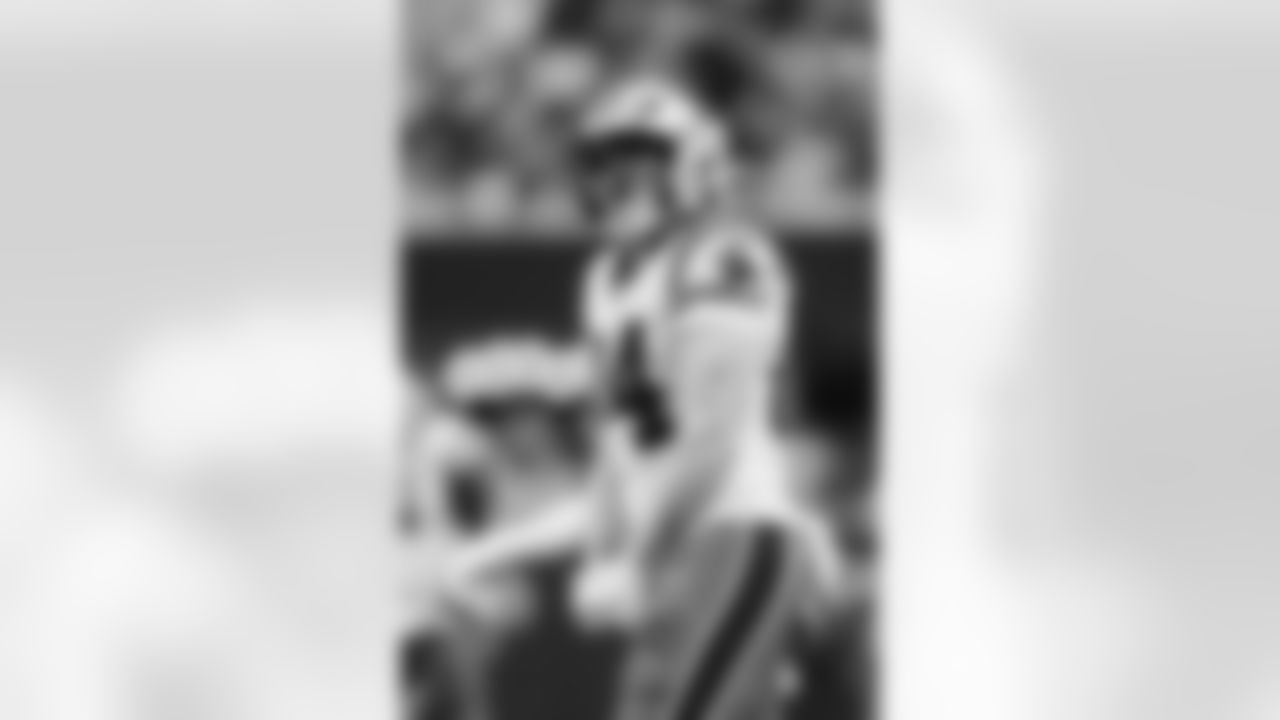 111625_CARatATL_AS100579