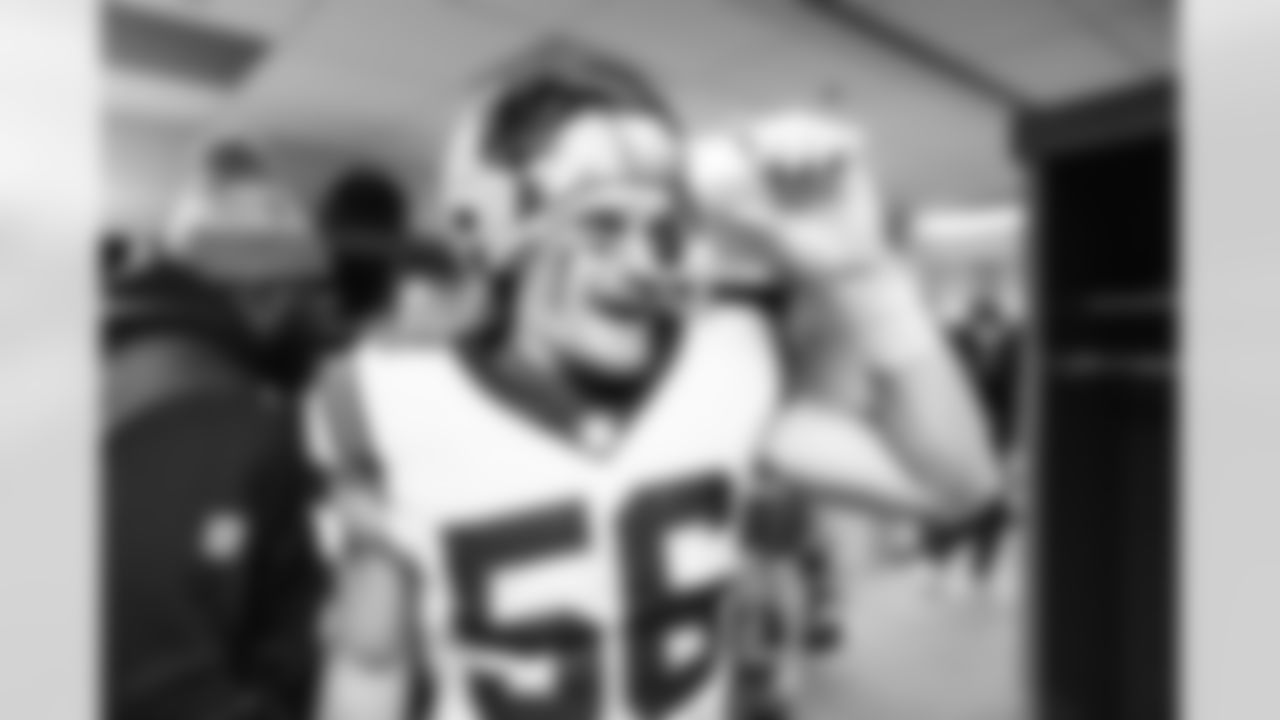 110225_CARatGB_AS303432