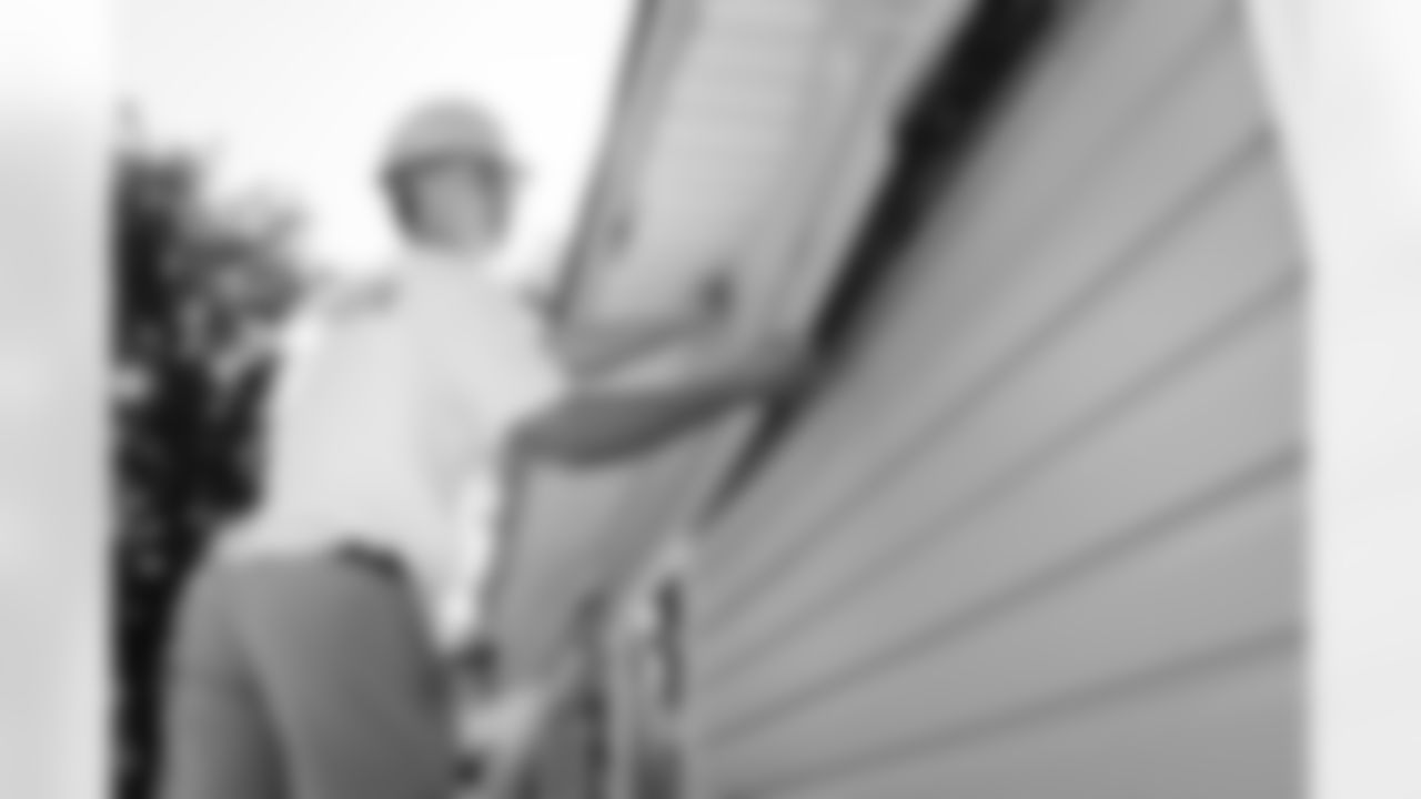 050225_KeepPoundingDay_HabitatForHumanity_AH_Originals-5918
