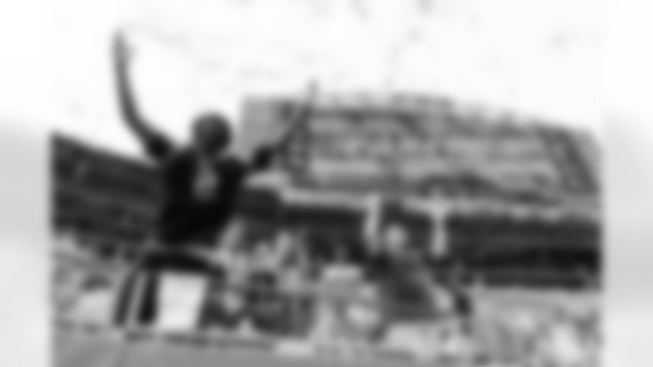 100525_CARvsMIA_KJ1_1544