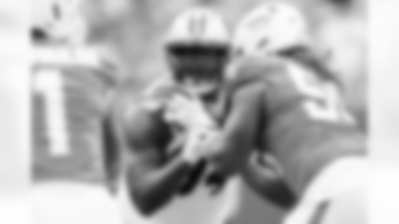 100525_CARvsMIA_AS106100