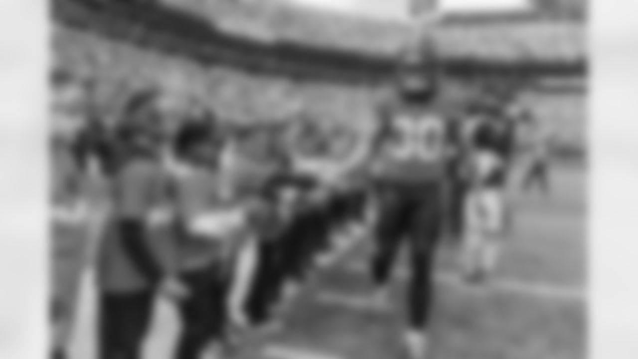 The Carolina Panthers take on the Buffalo Bills on Oct. 26, 2025 at Bank of America Stadium in Charlotte, NC. (Photo by Helen McGinnis/Carolina Panthers)