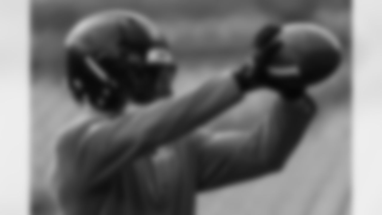 122125_CARvsTB_AS304022