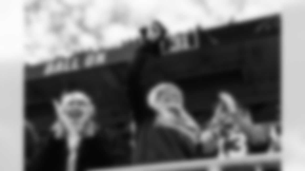 122125_CARvsTB_KJ1_4341