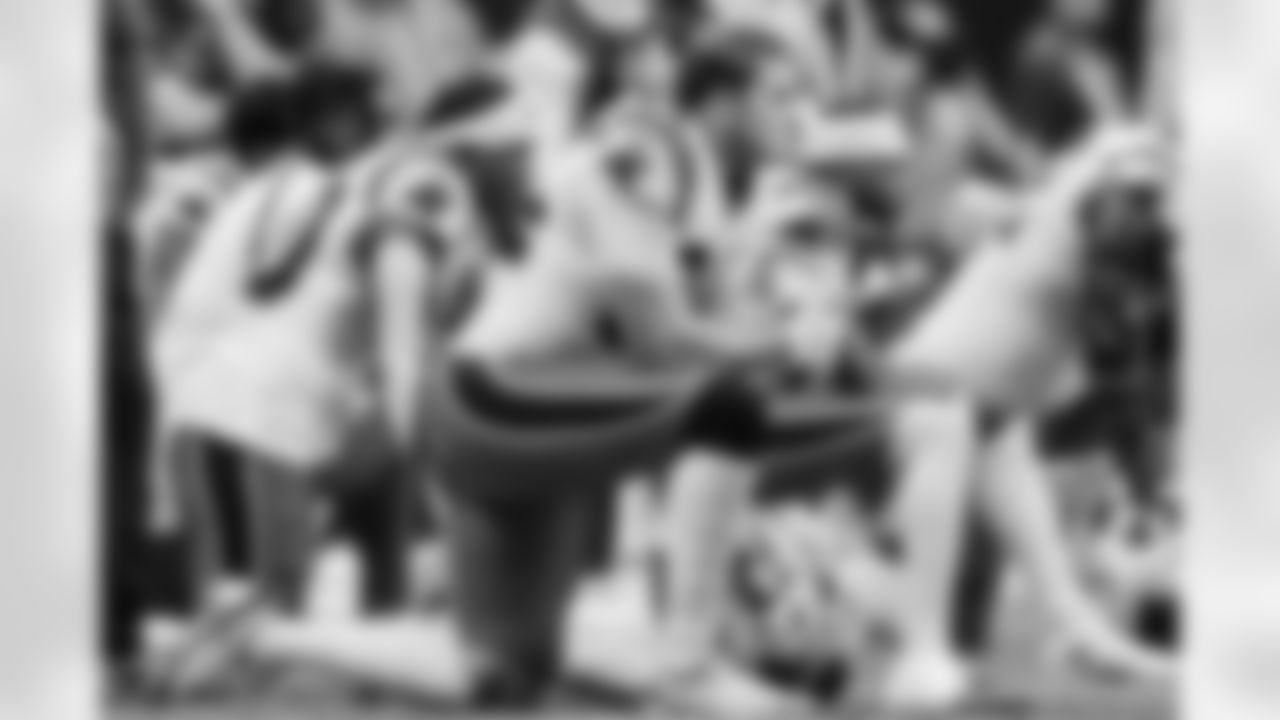 111625_CARatATL_AH209614