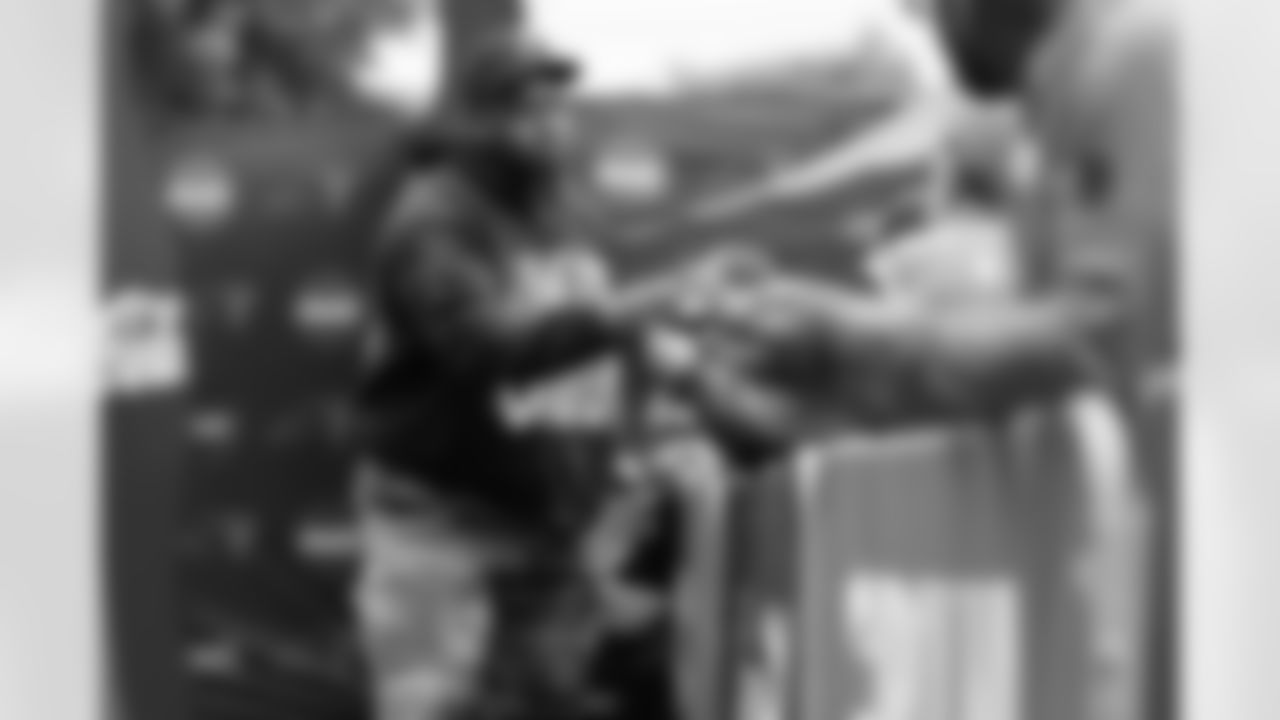 101225_DALvsCAR_AH109165