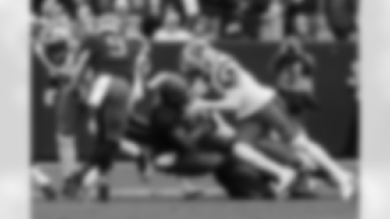 110225_CARatGB_AS107816