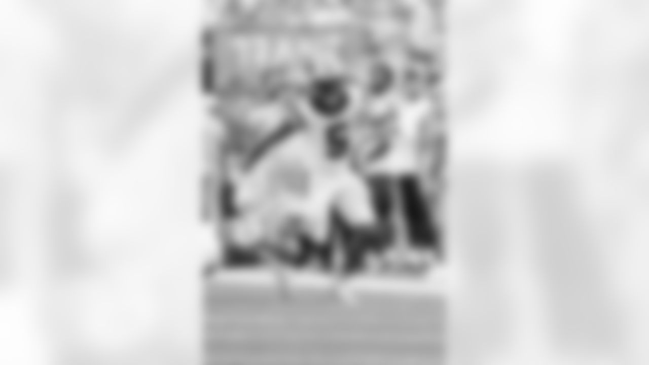 100525_CARvsMIA_AS304507