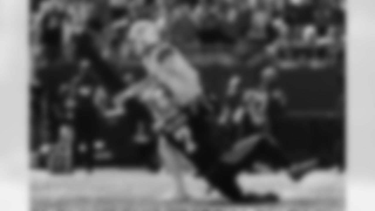 110925_CARvsNO_AS307310