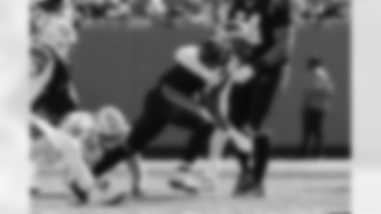 110925_CARvsNO_AS307042