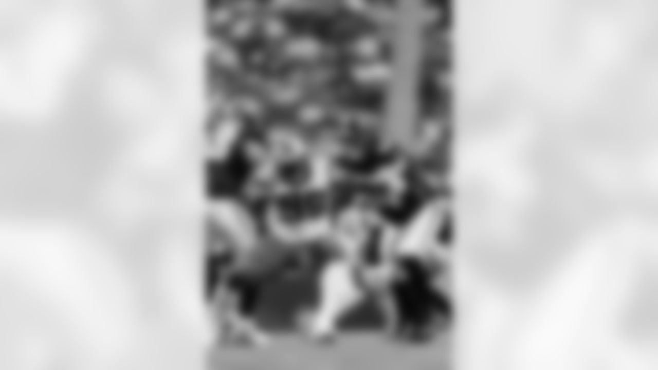 111625_CARatATL_AS100244