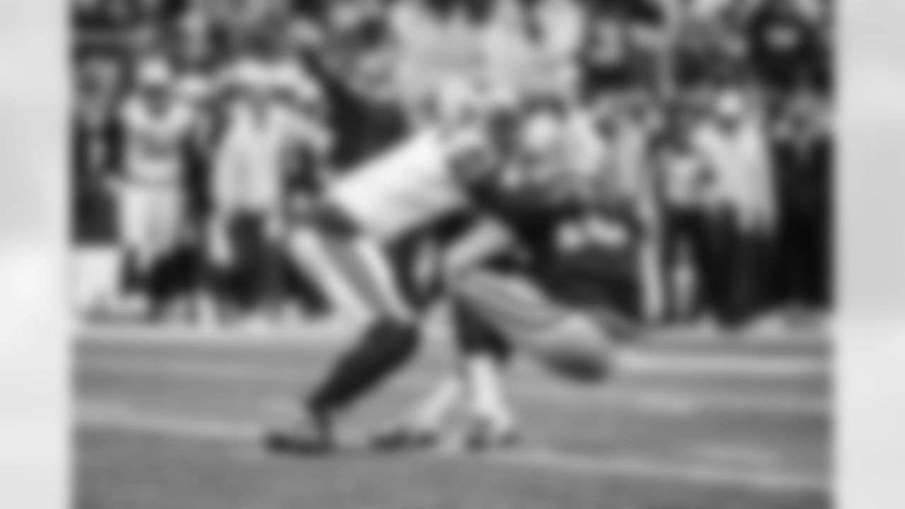 Week 6 October 12th: Carolina Panthers vs Dallas Cowboys