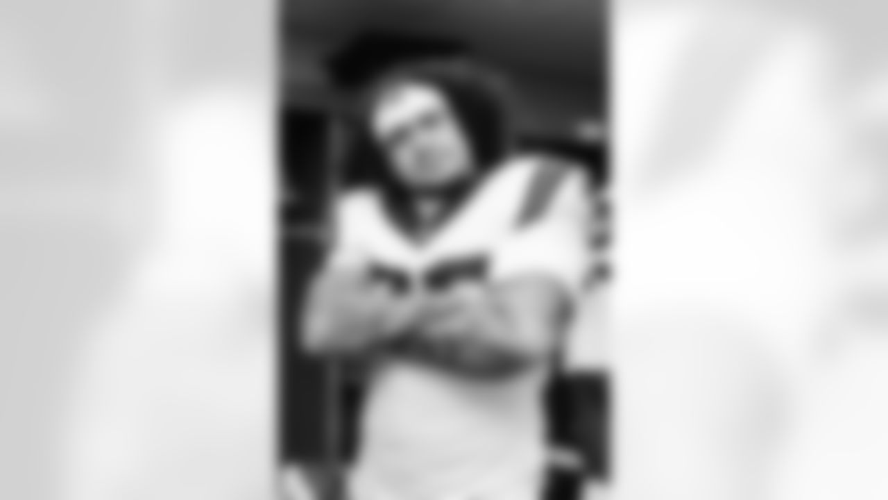 110225_CARatGB_AH305100