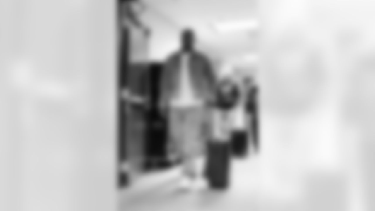 110225_CARatGB_AH304153