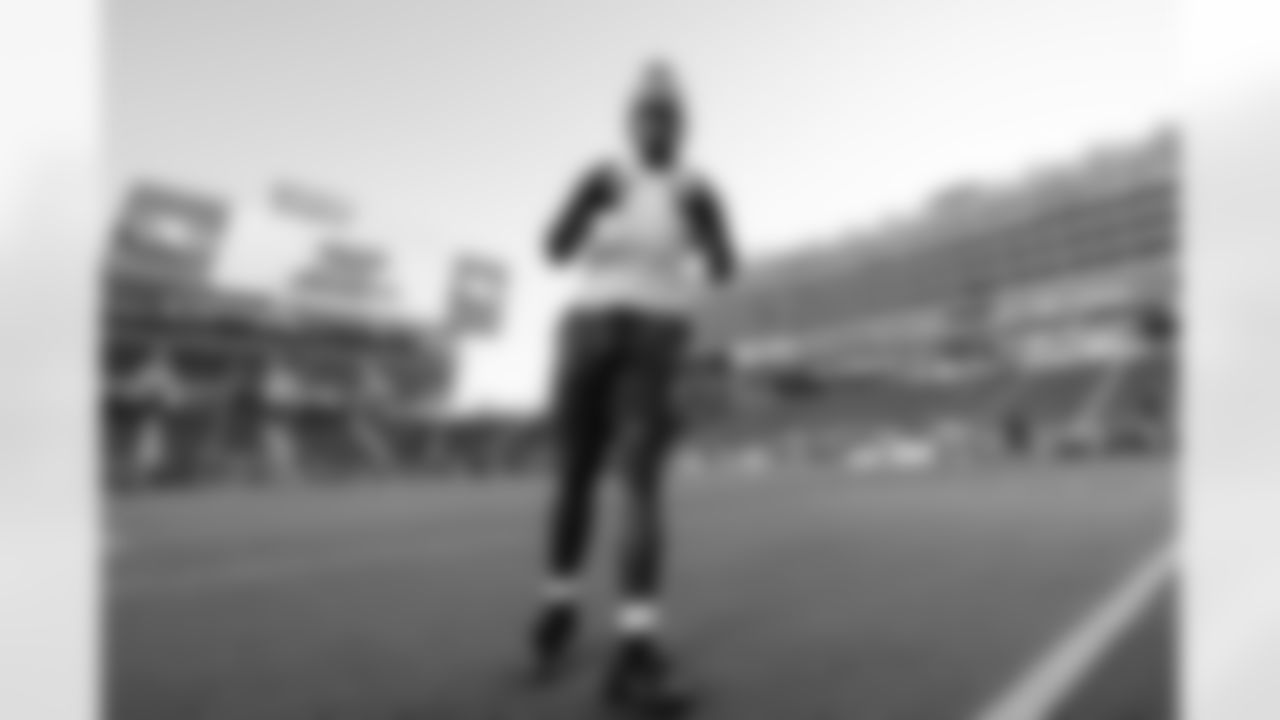 112425_CARatSF_AS108520