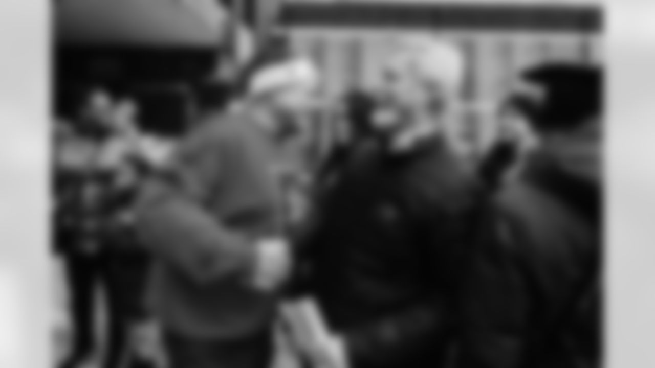 120925_JTTC_SELECTS-309190