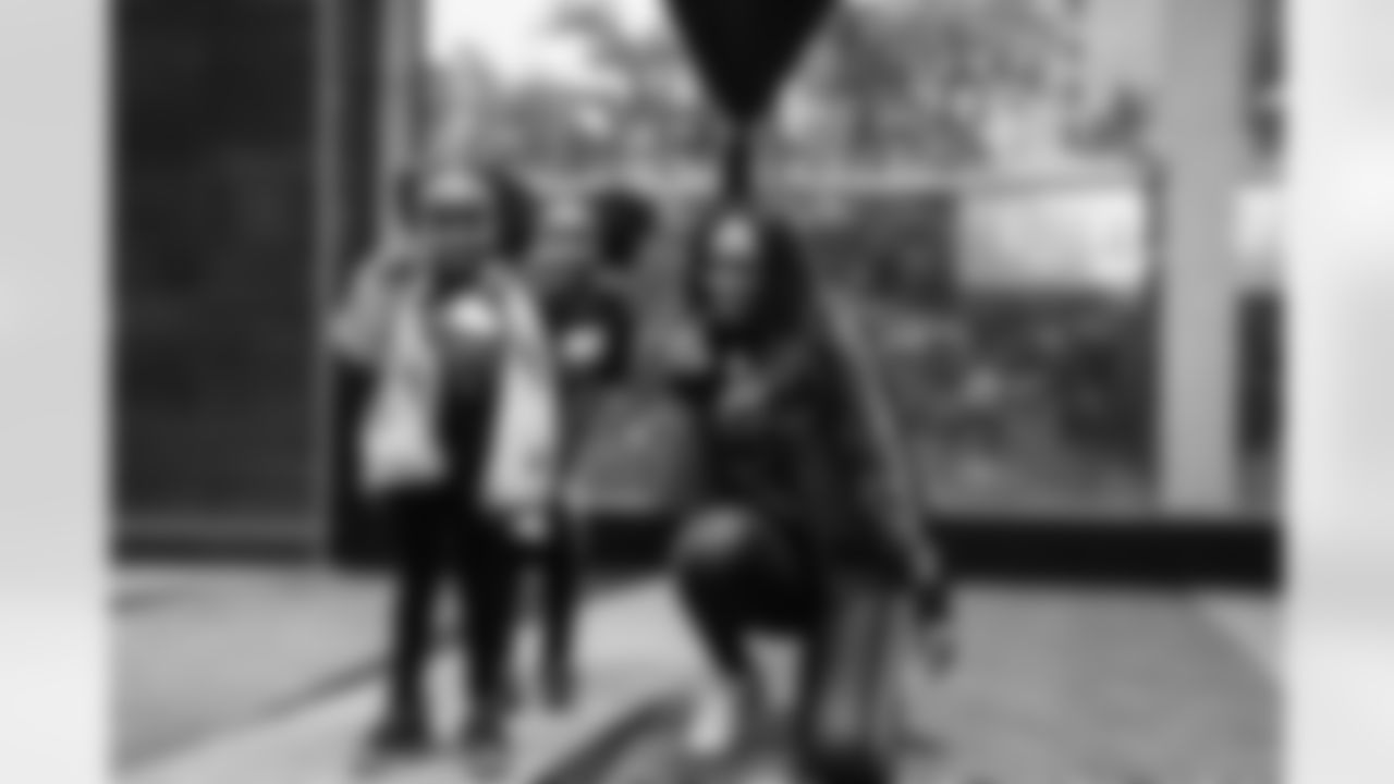 #16 2511212JRTopCats-209