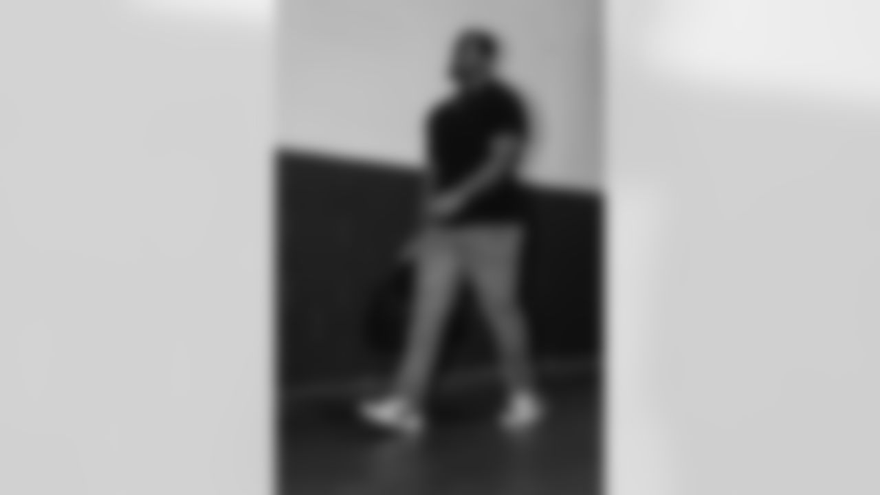 121425_CARatNO_AS301691