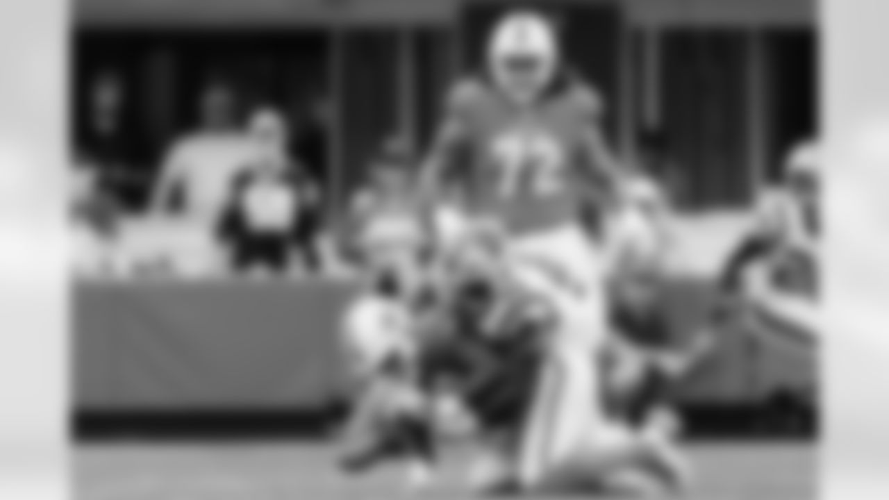100525_CARvsMIA_AS106324