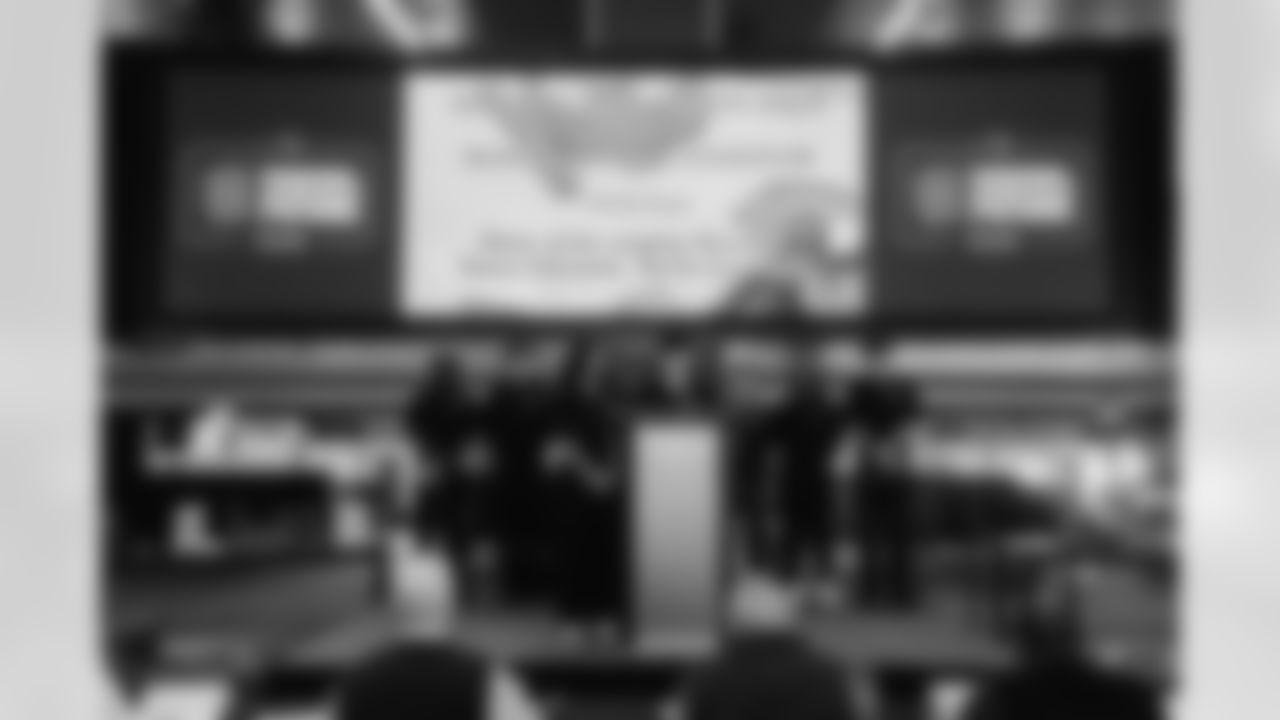 111425_StadiumOfTheFuture_KJ-83