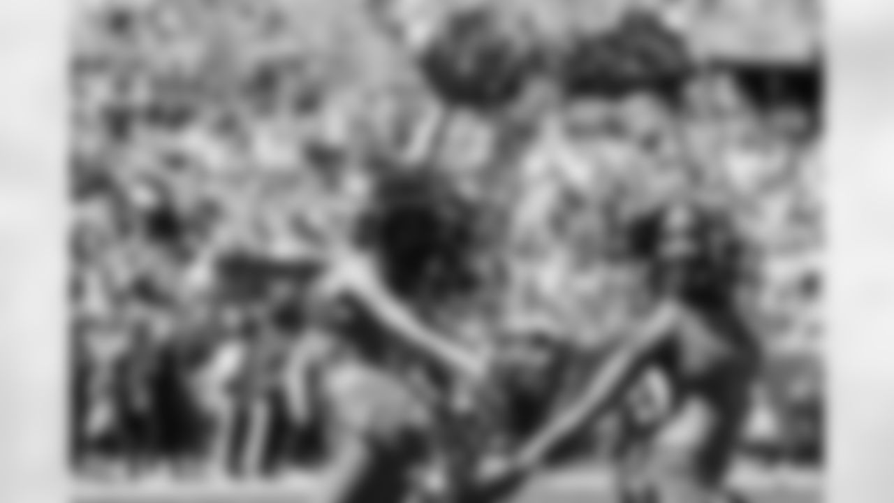 The Carolina Panthers take on the Atlanta Falcons on Sep. 21, 2025, at Bank of America Stadium in Charlotte, NC. (Photo by Cassie Baker//Carolina Panthers)