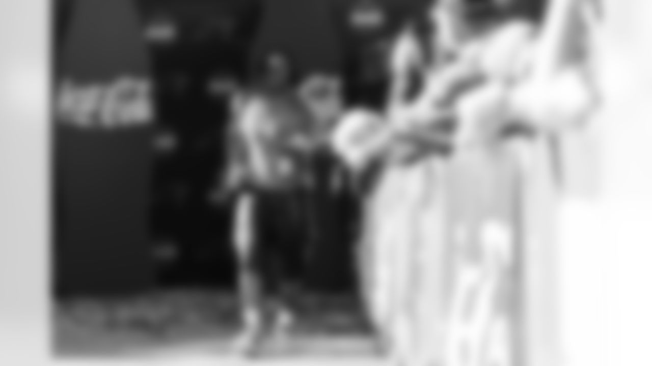 110925_CARvsNO_CB205729