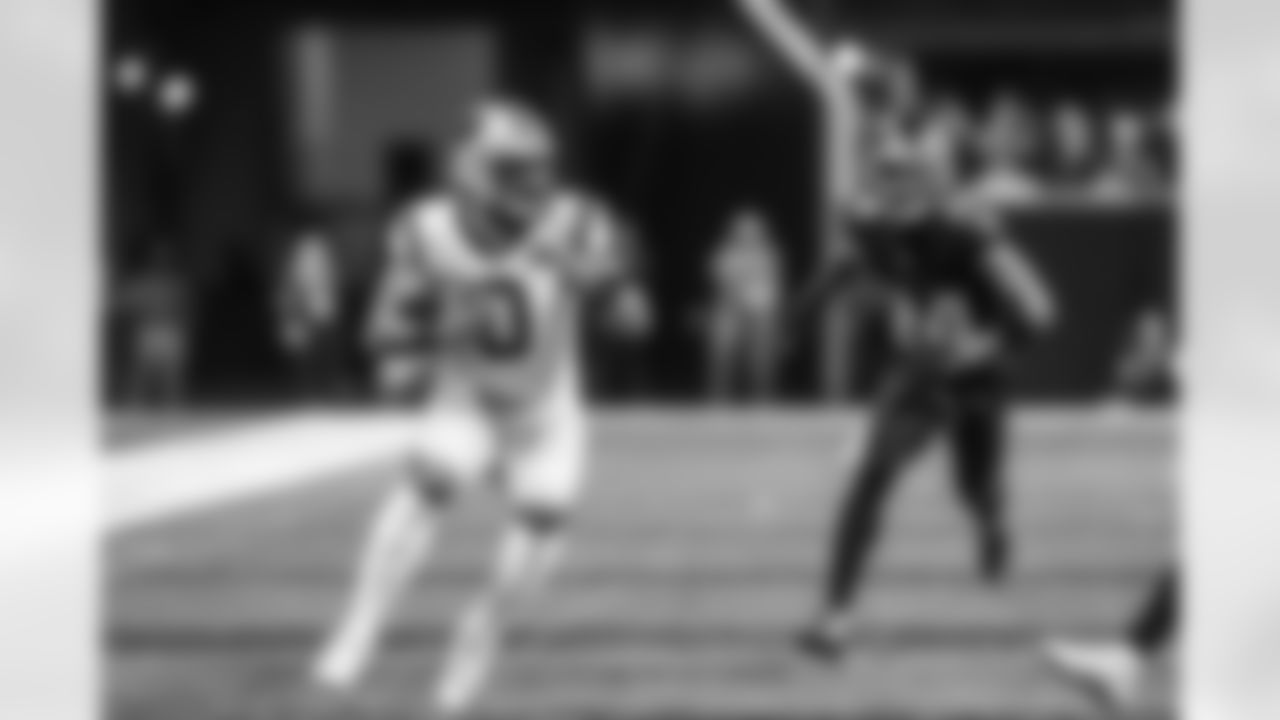 TE Ja'Tavion Sanders in Week18 against the Atlanta Falcons