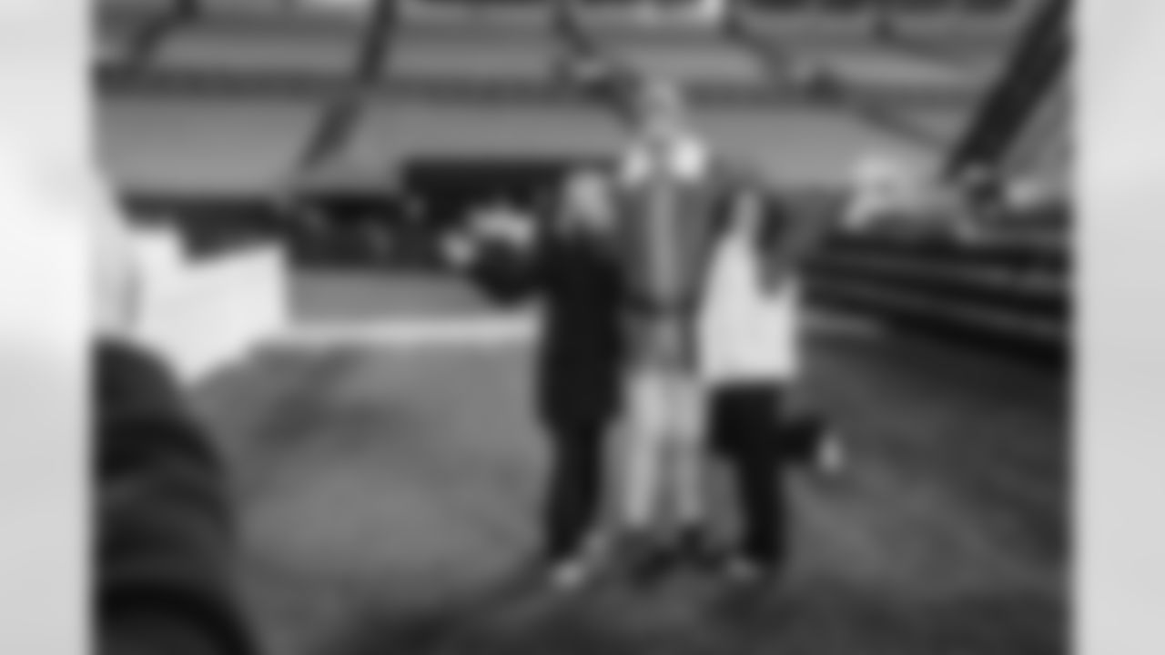 120925_JTTC_SELECTS-309891