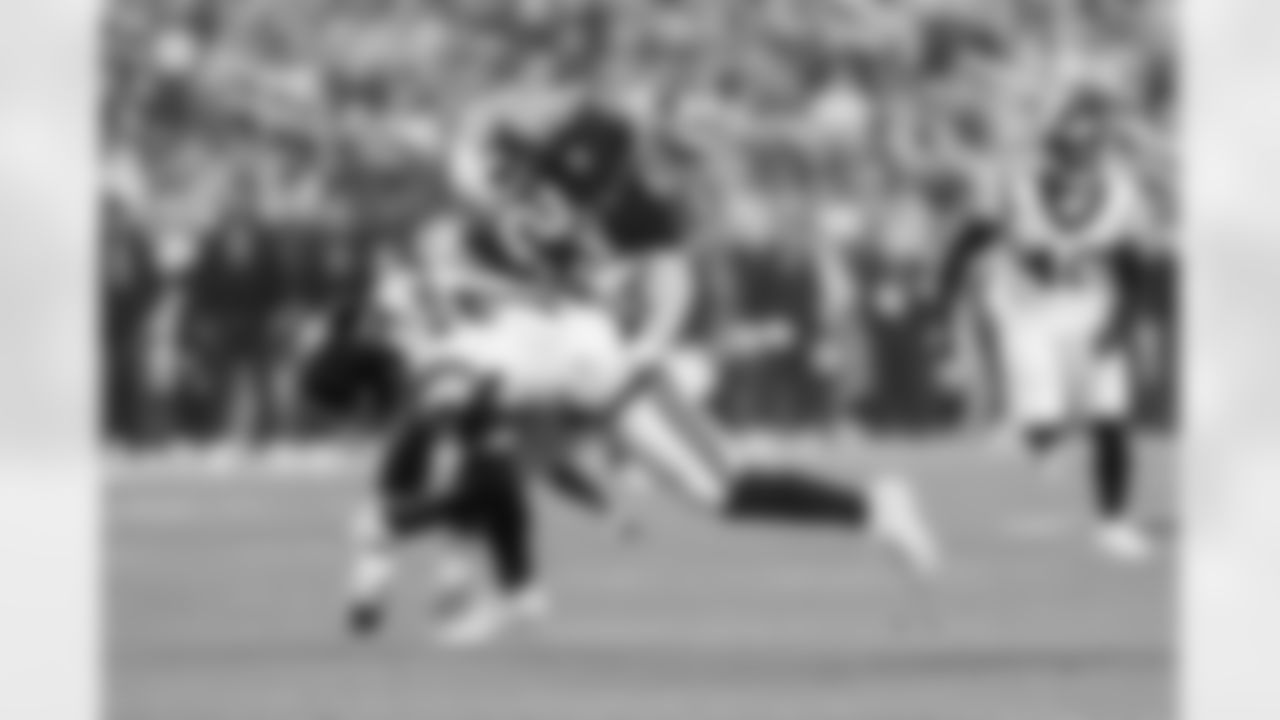 The Carolina Panthers face the San Francisco 49ers on Monday Night Football on Monday, Nov. 24, 2025 at Levi's Stadium in Santa Clara, CA.