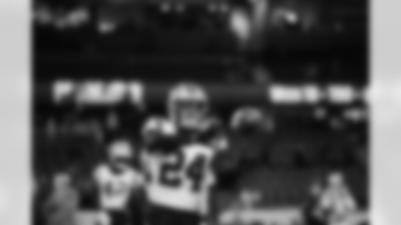 231109 In-Game Edits @ Bears-68