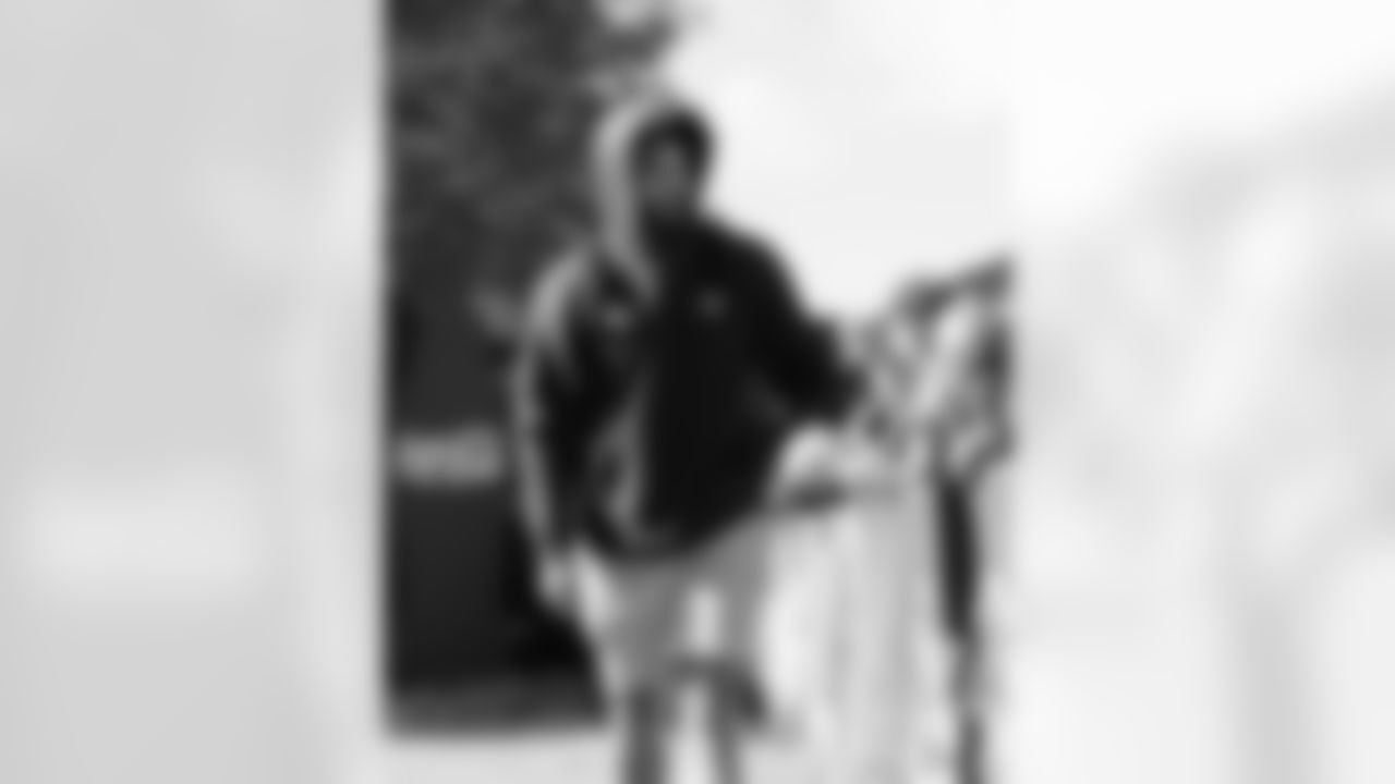 110925_CARvsNO_CB205407