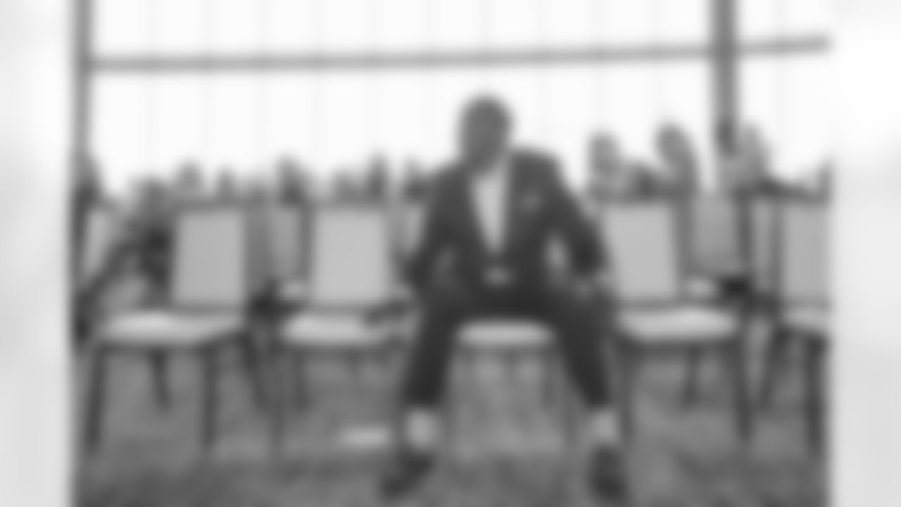 060325-CommunityMVP_Adler212
