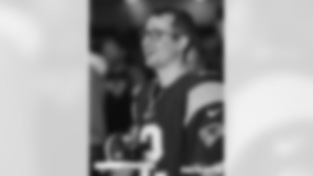 111123-PatriotsHaus_Adler0227-watermarked