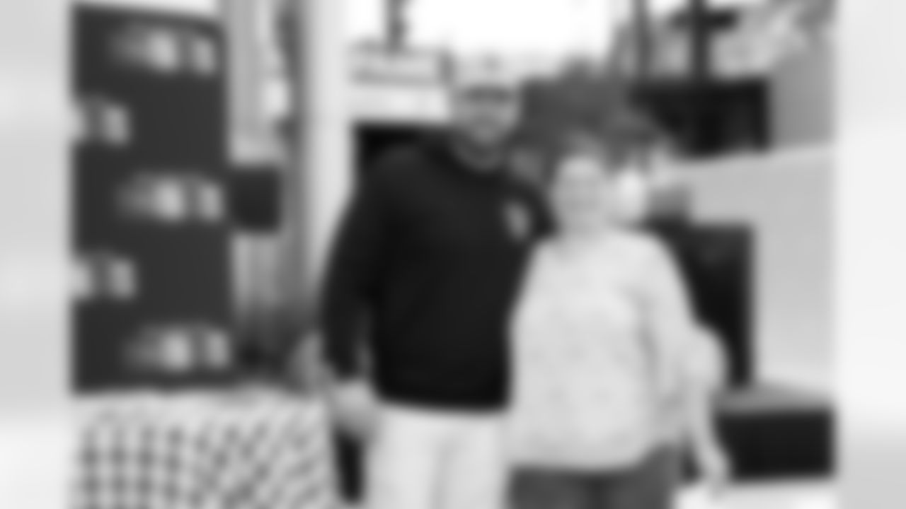 101925-Pawtriots-Tailgate_Ehle0047