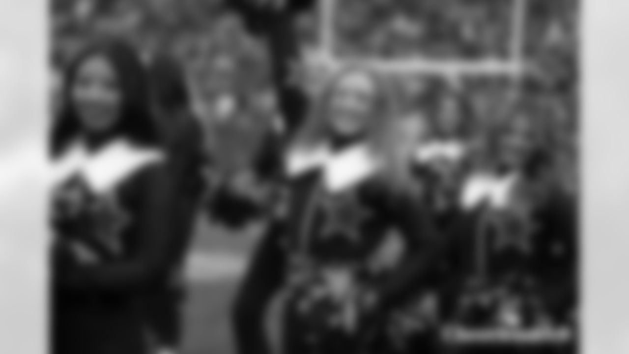 BB-121425-Cheer_Silverman0012